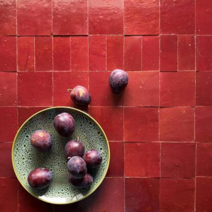 Marokkaanse zellige bordeaux rood