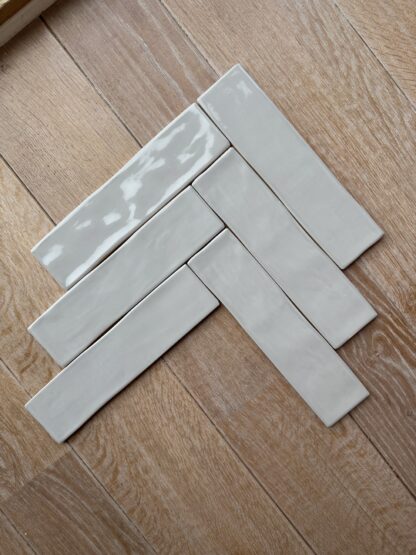 Cement 7,5x30, lichtgrijze tegels, cementkleurige tegel